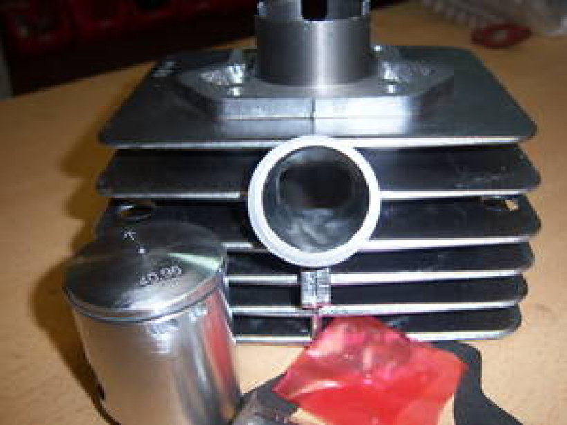 SSW Zylinder S60 6-Kanal 1 Ring  Kolben Tuning Kit mit 32mm Auspuff Enduro