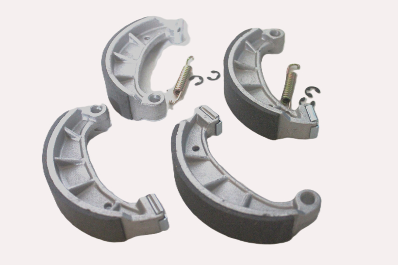 4 Stück Bremsbacken vorn und hinten für Simson S51 S50 KR51 Schwalbe