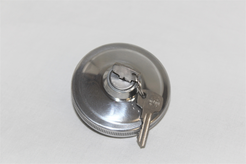 Tankdeckel Alu poliert mit Schloss und zwei Schlüsseln Ø40 passend für Simson S51 S50 KR51 SR4-2-4